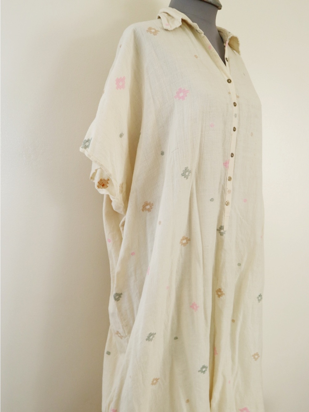 Aish Ecru Jamdani Kaftan